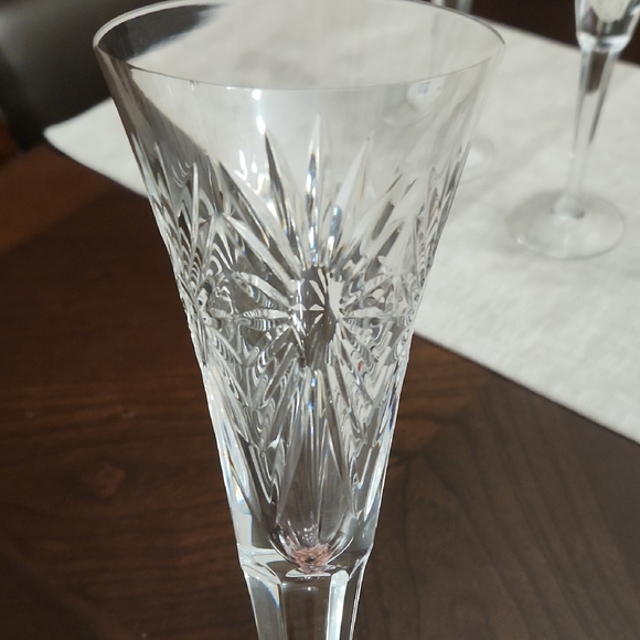 4 WATERFORD CRYSTAL Champagne flutes in excellent, unused condition! - Picture 5 of 11